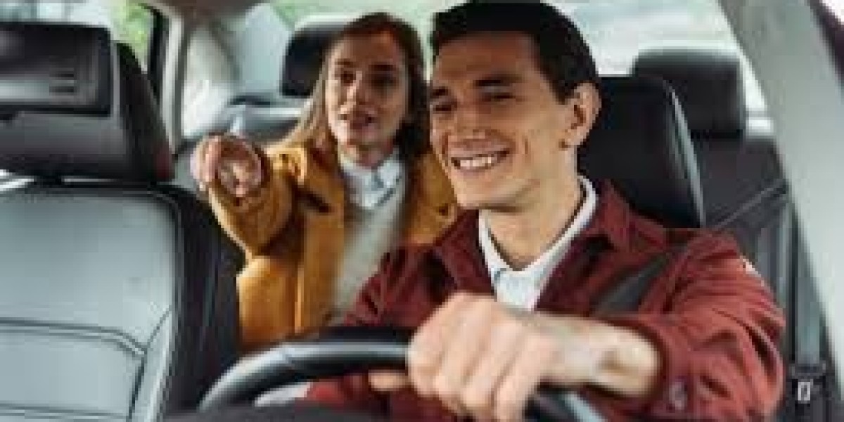 Devenez un Expert du Volant à Boulogne-Billancourt : Votre Formation Taxi avec Novus Formation !