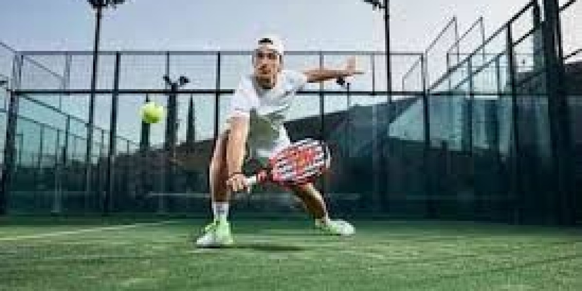 What is Padel and How is it Played? Discover North Padel Club
