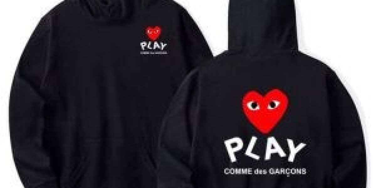 Discover Luxury in Comme Des Garçons Accessories Collection