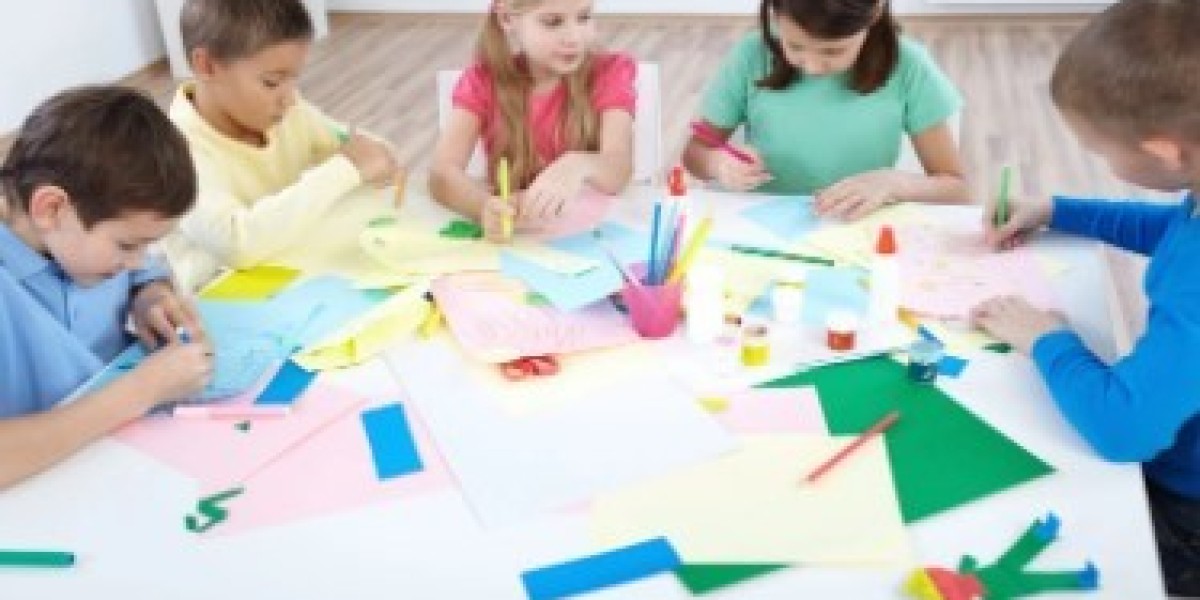 Exploring the Versatility of Light Clay in Crafting